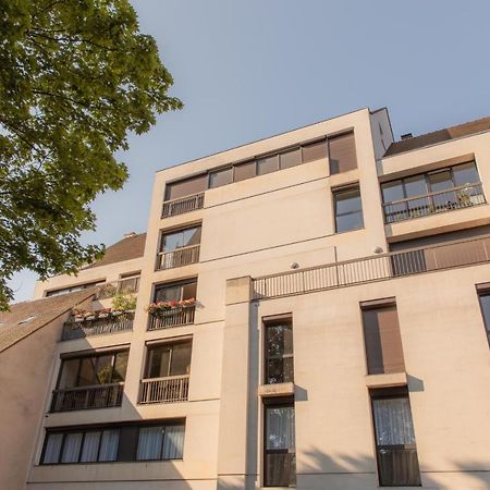 Suite Romanee 6 Personnes Vue Cathedrale 2 Places De Parking Dijon Zewnętrze zdjęcie